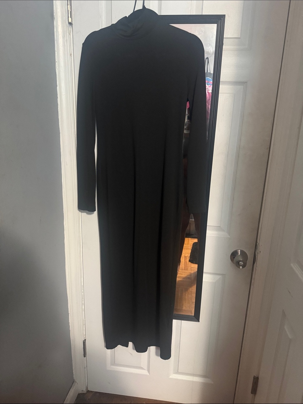 SHEIN Long Sleeve Black Turtleneck Maxi Dress with a open back